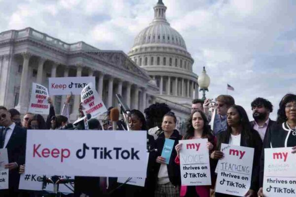 Tik-tok ban